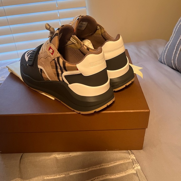 Men Burberry Ramsey Multi CHK Size 43.5 - Picture 4 of 9